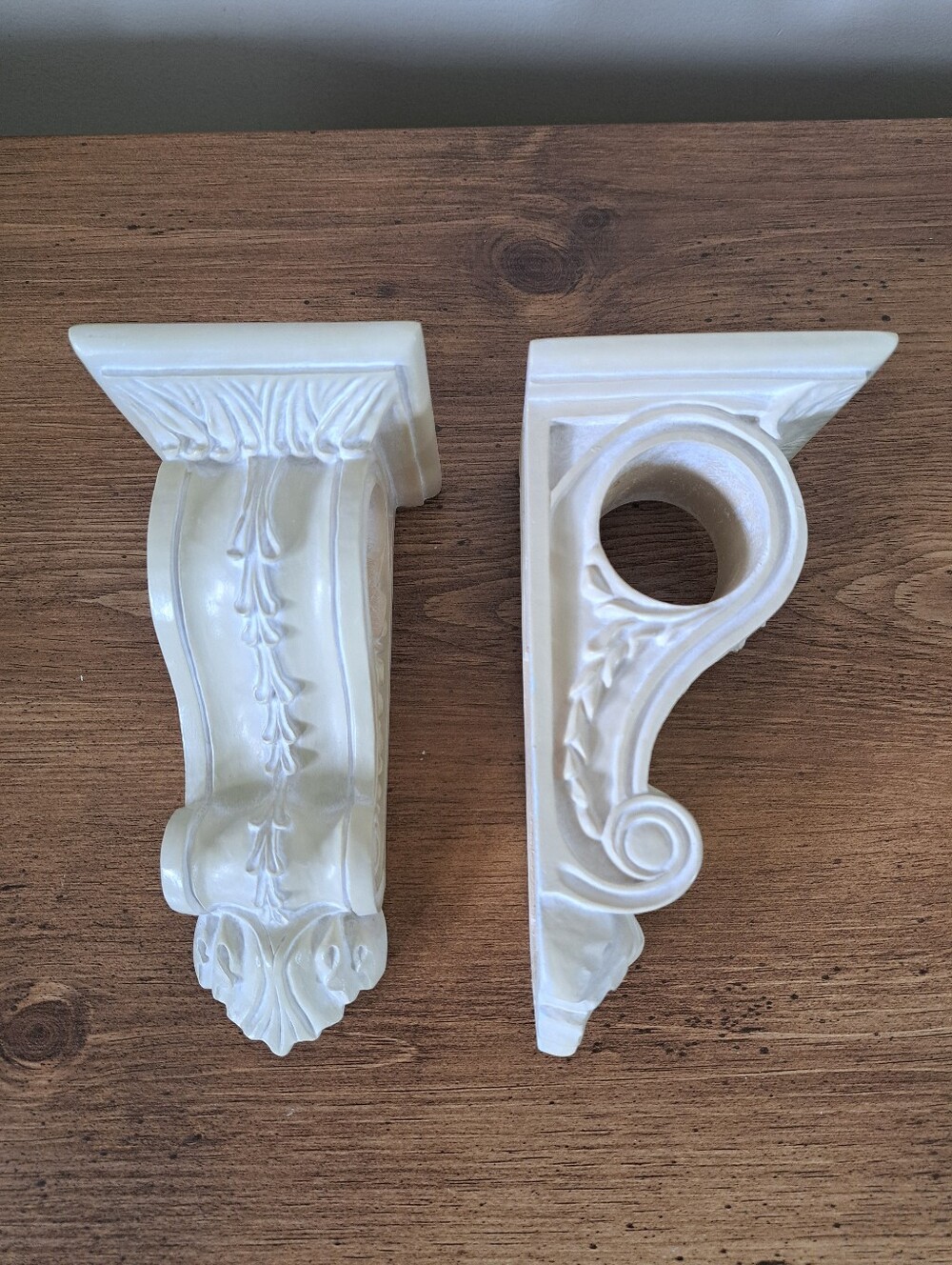 Vintage Style Plaster Corbels Pair Curtain Rod Brackets Wall Sconces Book Ends